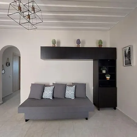 Giannata House *